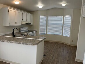 16063 Maricopa Dr in Mayer, AZ - Building Photo - Building Photo