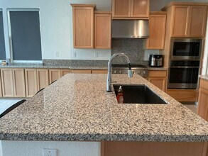 1428 Hammond Dr in Woodland, CA - Building Photo - Building Photo