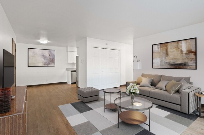 Hillcrest Apartments