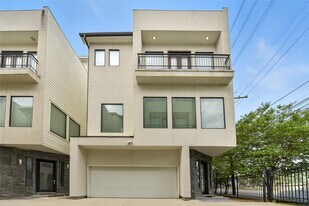 1611 Spring St in Houston, TX - Building Photo