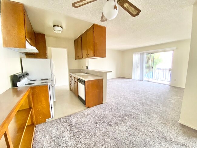 1713 Corinth Ave in Los Angeles, CA - Building Photo - Building Photo