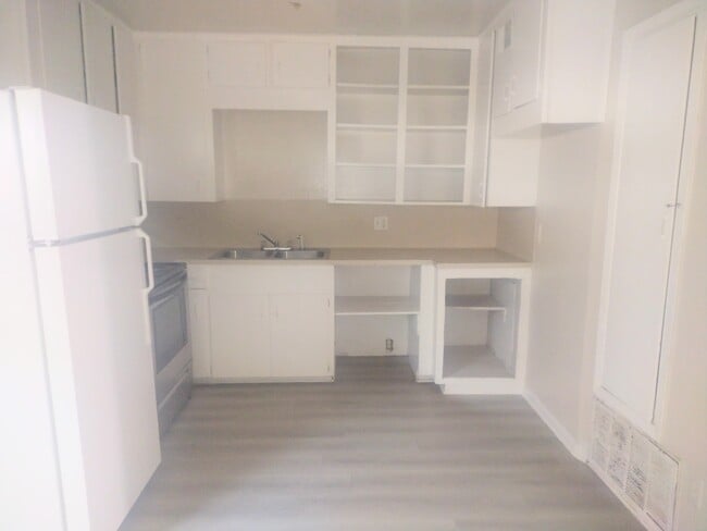 508 Holiday Dr, Unit Unit #1 in Galveston, TX - Foto de edificio - Building Photo