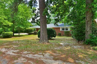 901 Indigo Ave in Cayce, SC - Building Photo - Building Photo