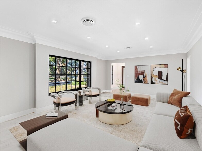 3304 Alhambra Cir in Coral Gables, FL - Foto de edificio