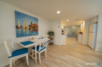 133 Linden Ave in Branford, CT - Building Photo - Building Photo