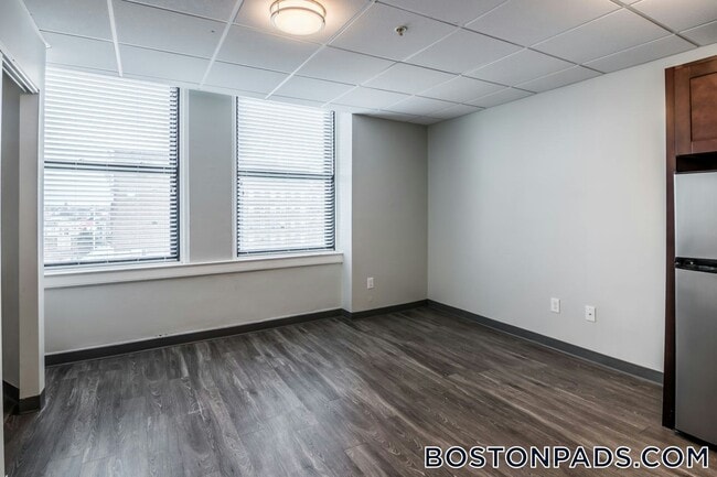 507 Main St in Worcester, MA - Foto de edificio - Building Photo