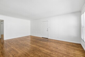 722 1/2 N Edinburgh Ave, Unit 722.5 in Los Angeles, CA - Foto de edificio - Building Photo