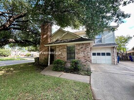 2992 Harbinger Ln in Dallas, TX - Building Photo