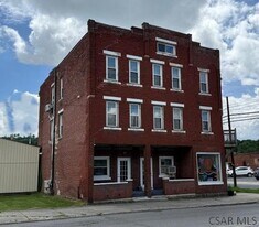 1800 Graham Ave in Windber, PA - Building Photo