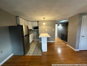 147 Princeton St in Boston, MA - Building Photo - Building Photo