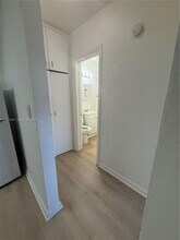 1845 Pembroke Rd in Hollywood, FL - Building Photo - Building Photo