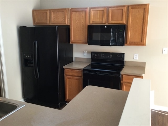 5432 Wyalong Dr in Charlotte, NC - Building Photo - Building Photo