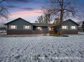 Spacious 4 bedroom 3 bathroom in Sioux Falls, SD - Building Photo