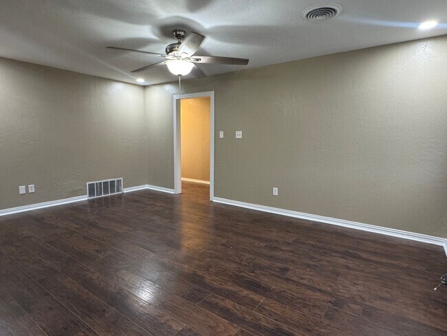 117 SW 68th St in Lawton, OK - Building Photo - Building Photo