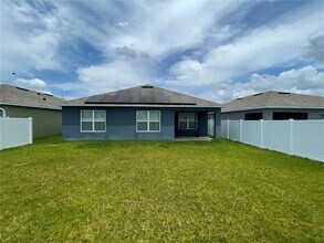 720 Kindred Ln in Auburndale, FL - Building Photo - Building Photo