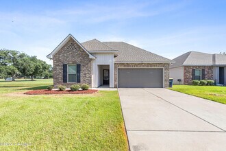 109 Springsteen Ln in Lafayette, LA - Building Photo - Building Photo
