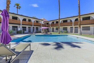 Aster on University in Mesa, AZ - Foto de edificio - Building Photo