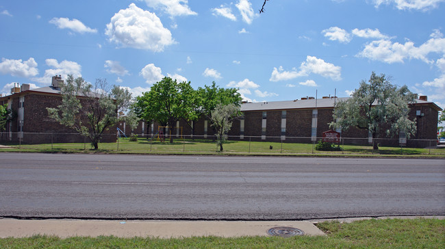 Casa Orlando Apartments in Lubbock, TX - Building Photo - Building Photo