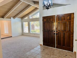 5388 E Shepherd Ave in Clovis, CA - Building Photo - Building Photo