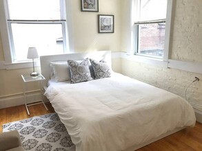 160 Endicott St, Unit Endicott Street 4R in Boston, MA - Building Photo - Building Photo