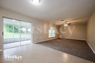 3212 Park Branch Ave in Clermont, FL - Foto de edificio - Building Photo
