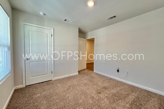 3582 Sugar Maple Ln in Crestview, FL - Building Photo - Building Photo