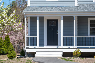 140-142 E Grove St in Middleboro, MA - Building Photo - Building Photo