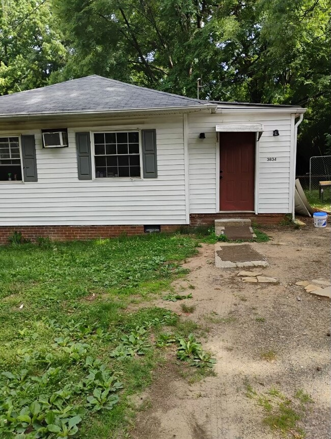 3834 Davis Ave in Charlotte, NC - Building Photo - Building Photo
