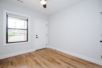 1809 W Division St in Chicago, IL - Building Photo - Building Photo