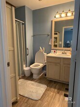 1517 Regency Rd in Gulf Shores, AL - Foto de edificio - Building Photo