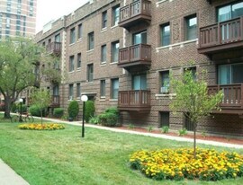 3036 N Halsted St in Chicago, IL - Building Photo