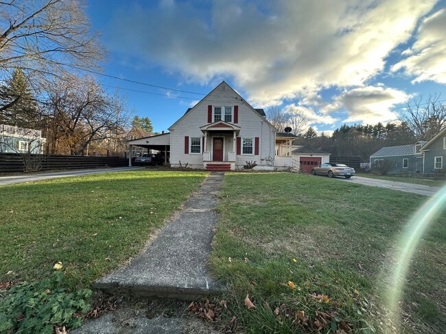 4 Maple Ave, Unit 4 maple abe