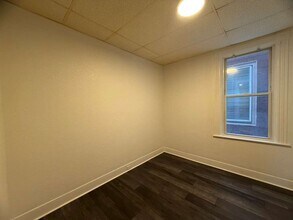 1208 City St in Utica, NY - Foto de edificio - Building Photo