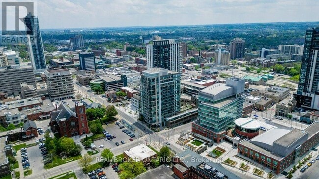 85 Duke St W in Kitchener, ON - Building Photo - Building Photo