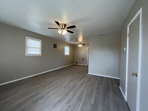 2411 E 30th St in Lubbock, TX - Building Photo - Building Photo