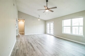 12708 La Salle Dr in Austin, TX - Building Photo - Building Photo