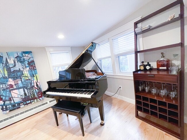 property at 83 Rockridge Rd