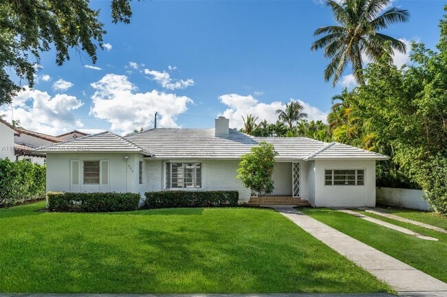 property at 520 W 51st Terrace