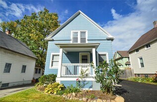 144 Parce Ave in Fairport, NY - Building Photo