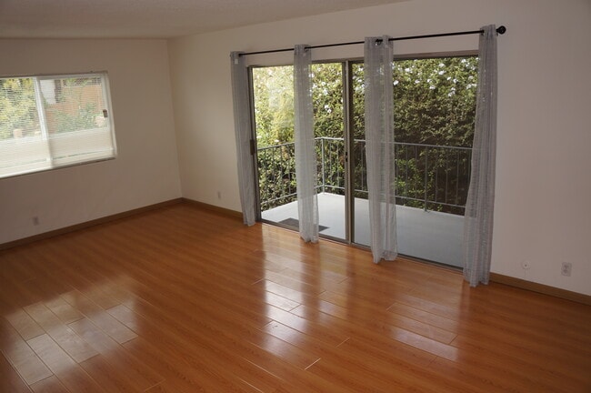 4207 Franklin Ave, Unit 6