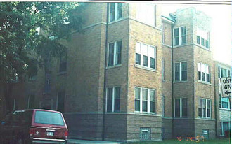 4414-4424 N Lavergne Ave in Chicago, IL - Building Photo