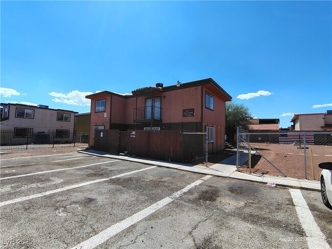 property at 3663 Kolendo Ct