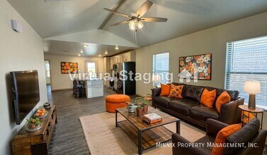 8005 Date Ave in Lubbock, TX - Foto de edificio - Building Photo