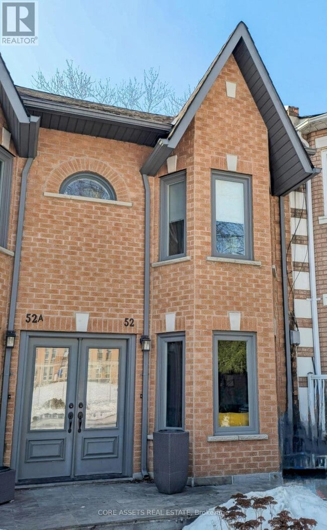 52 St Clarens Ave in Toronto, ON - Building Photo - Building Photo