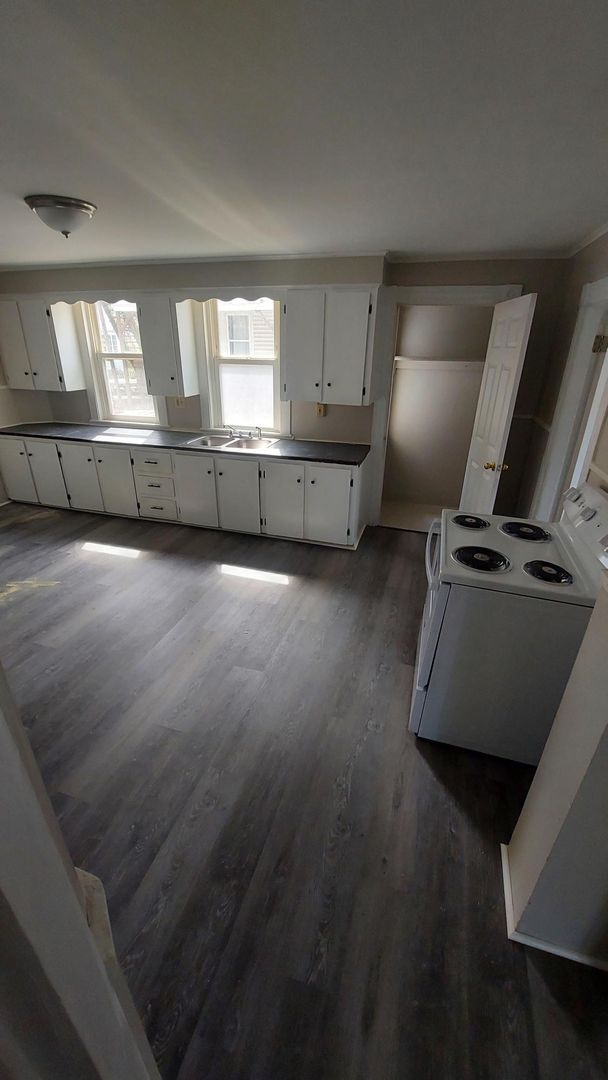18 Summer St in Waterville, ME - Building Photo - Building Photo