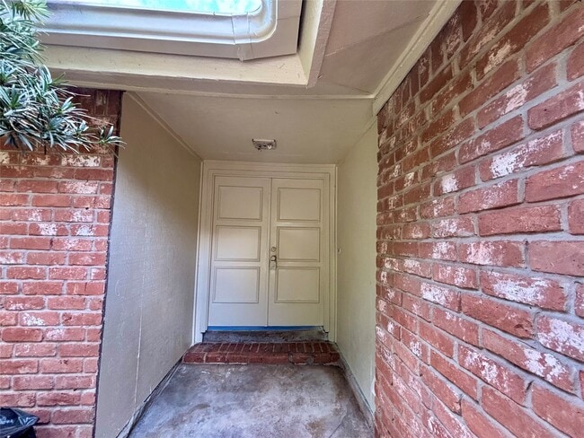 property at 4426 Hirschfield Rd