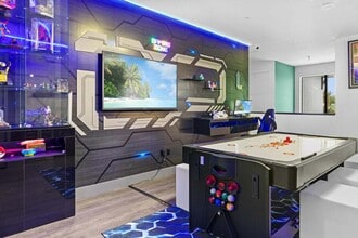 12470 Solana Bay Cir in Palm Beach Gardens, FL - Building Photo - Building Photo