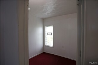 13 Lester St in Buffalo, NY - Building Photo - Building Photo