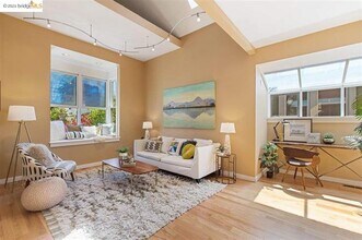 2125 Parker St in Berkeley, CA - Building Photo - Building Photo