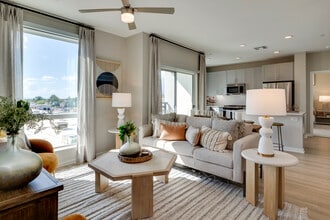 Echo Biltmore in Phoenix, AZ - Building Photo - Interior Photo